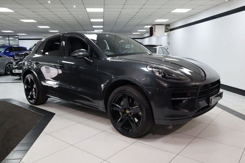Grey Used 2019 Porsche Macan SUV | £41,949 (A bit pricey) - Image 1/4