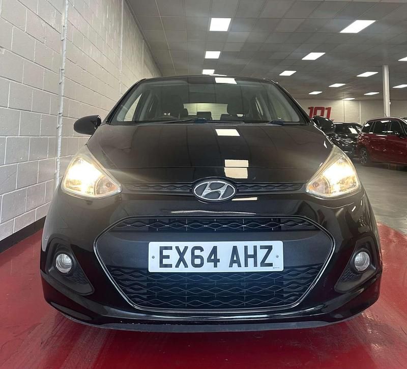 Used Hyundai i10 SE 83 HP (61 kW) 2014 Black Hatchback