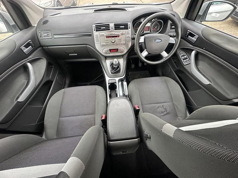 Used Ford Kuga Zetec 140 HP (102 kW) 2012 Silver SUV