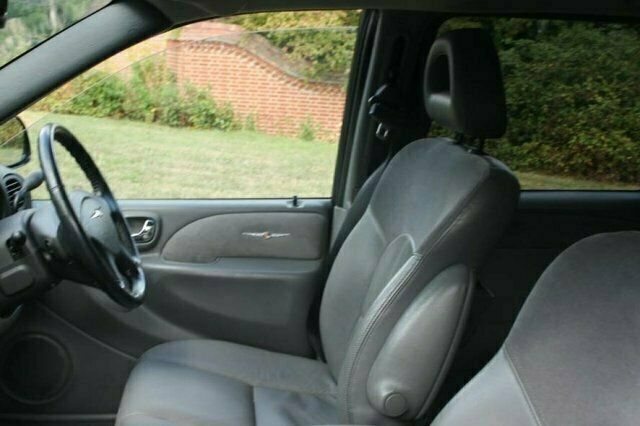 Used Chrysler Grand Voyager 172 HP (126 kW) 2004 MPV