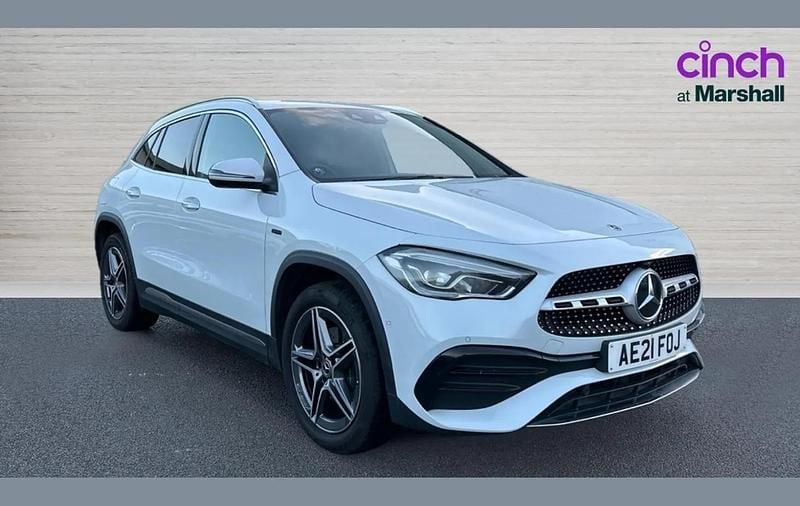 Used Mercedes GLA250 Premium 214 HP (157 kW) 2021 White SUV