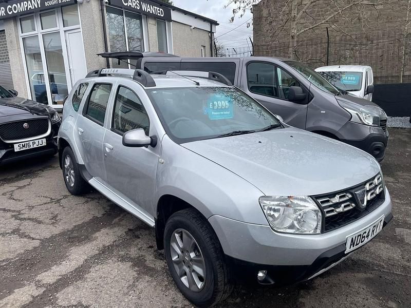 Used Dacia Duster Lauréate 2014 Silver SUV