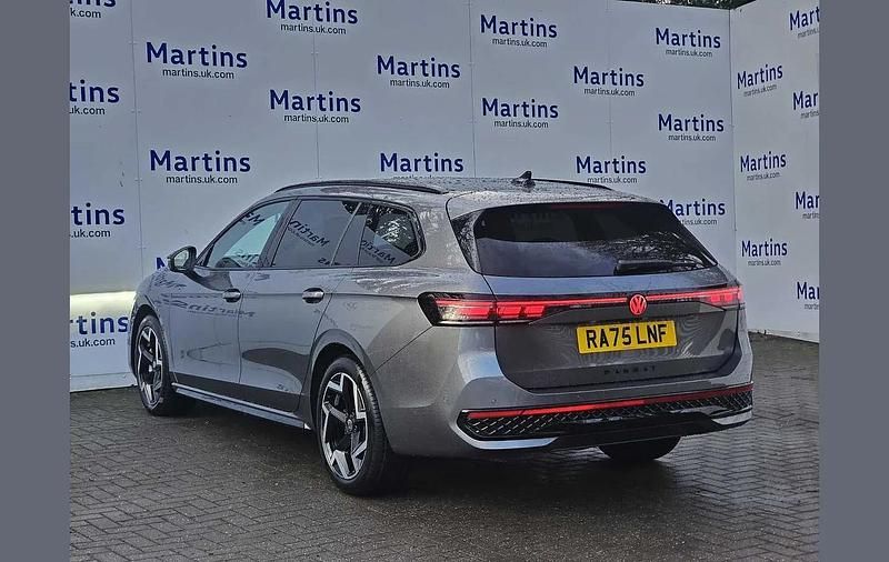 Ny VW Passat R-line 204 HK (150 kW) 2026 Grå Kombi