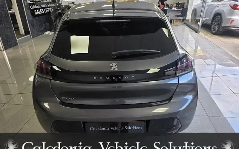 Used Peugeot 208 Allure+ 102 HP (75 kW) 2023 Grey Hatchback