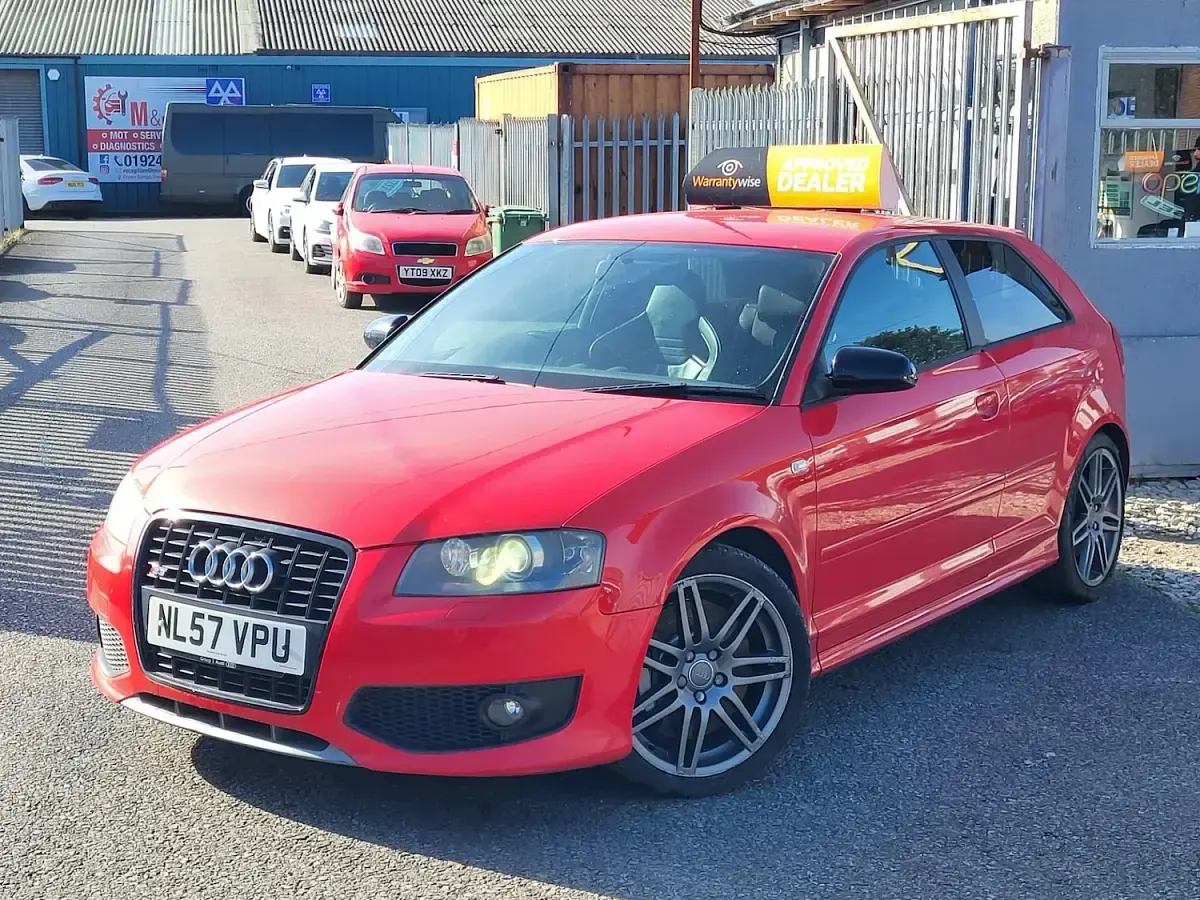 Used Audi S3 265 HP (194 kW) 2007 Red Hatchback
