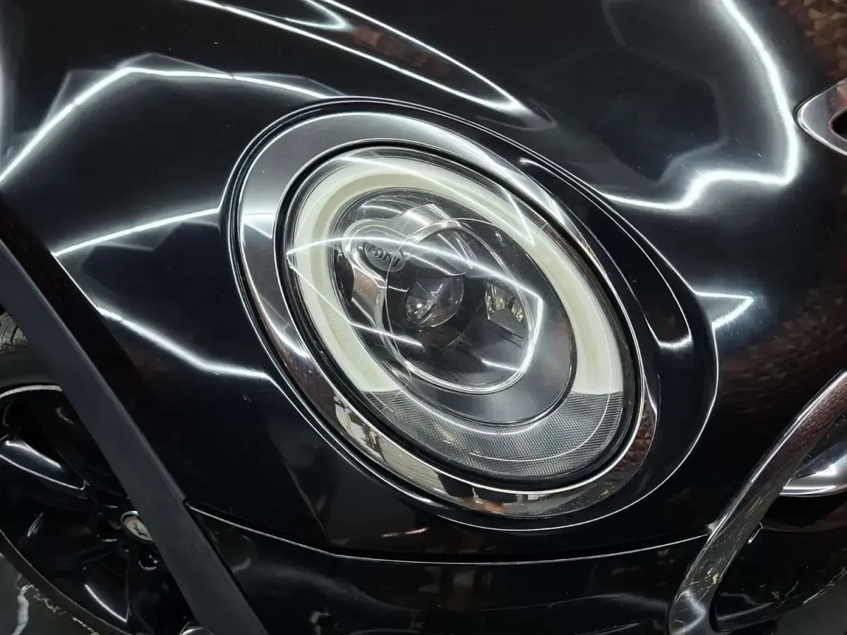 Used Mini Cooper Clubman 2016 Black Estate