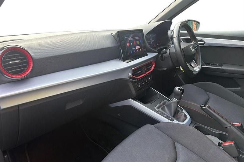 Used Seat Arona FR 110 HP (80 kW) 2023 Magnetic tech grey with black roof SUV