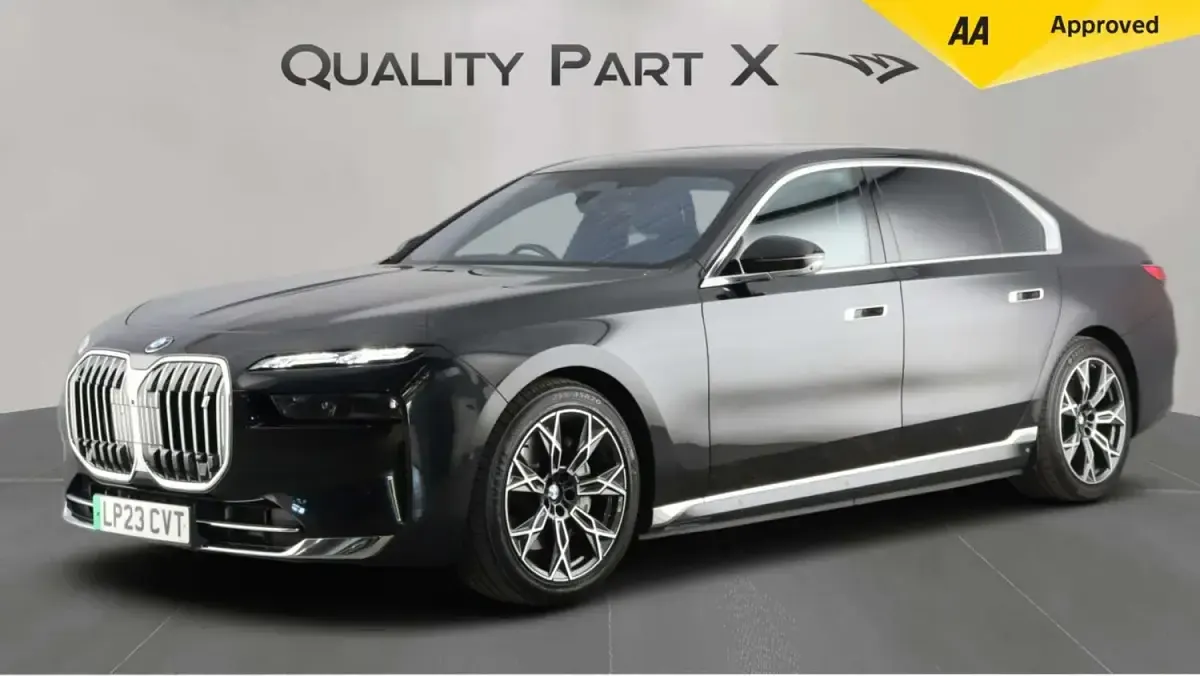 Used BMW i7 Comfort Edition 400 kW (544 HP) 2023 Black Sedan