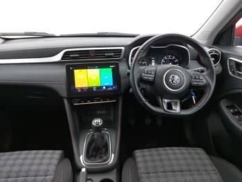 Used MG ZS Excite 106 HP (77 kW) 2022 Red SUV