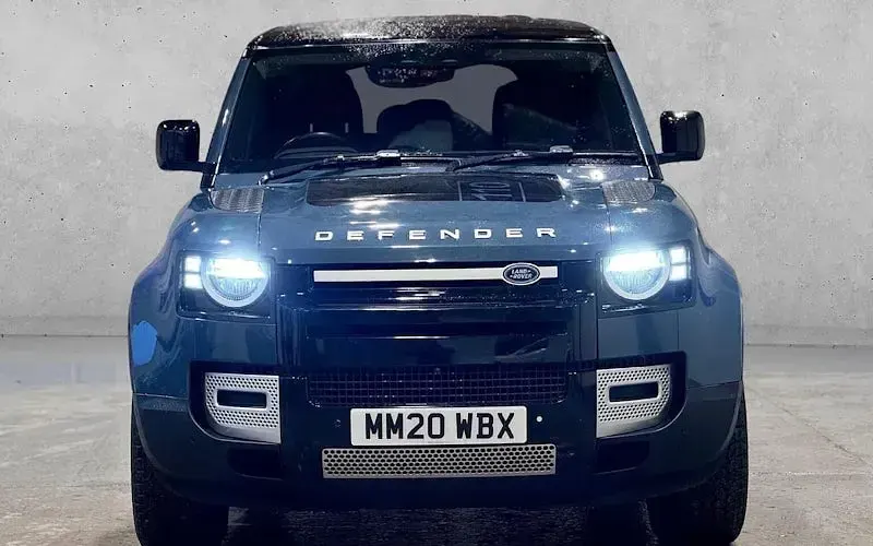 Used Land Rover Defender S 200 HP (147 kW) 2020 Blue SUV