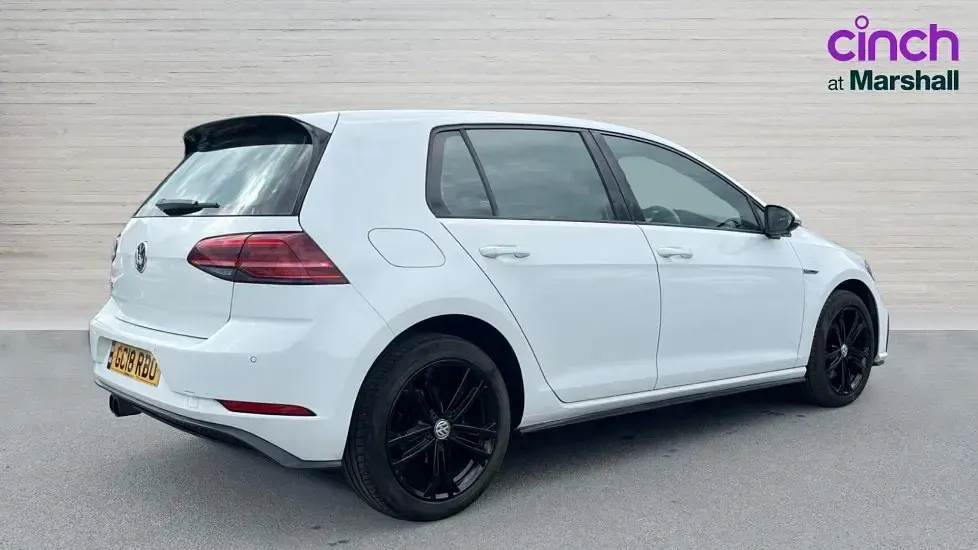 Begagnad VW Golf VII GTE 204 HK (150 kW) 2018 Vit