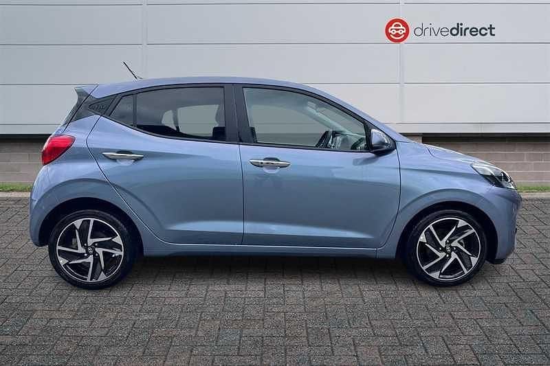 Used Hyundai i10 Premium 2025 Blue Hatchback