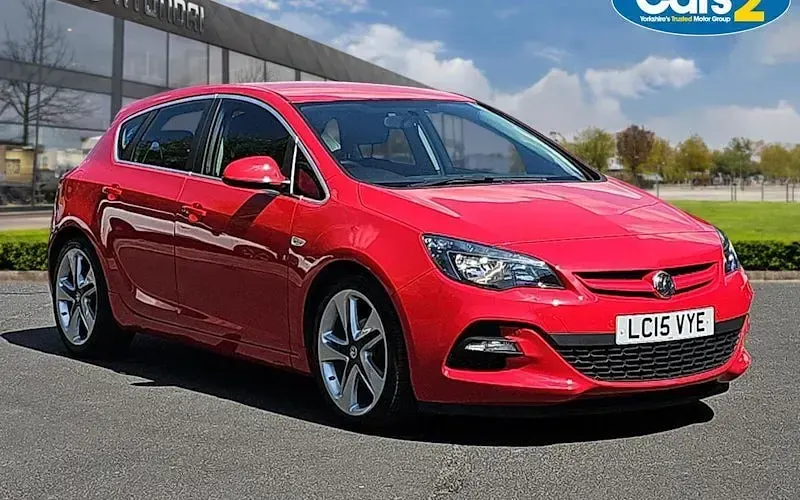 Used Vauxhall Astra Edition 116 HP (85 kW) 2015 Hatchback