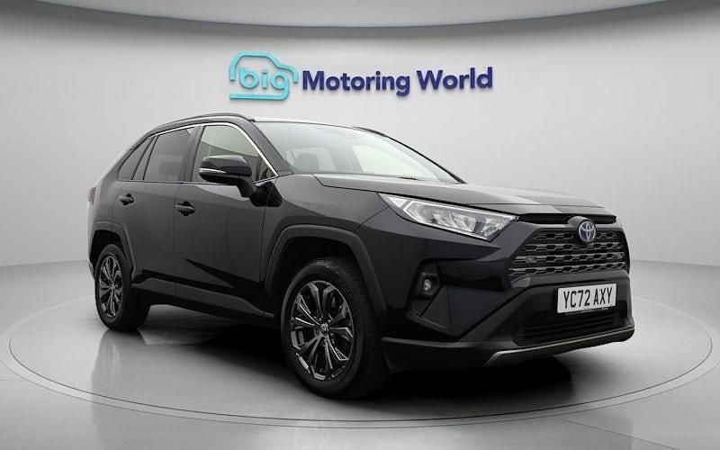 Used 2025 Toyota RAV4 Hybrid Design SUV | £26,800 (Super price) - Image 1/4