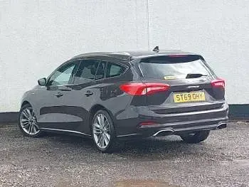 Used Ford Focus Vignale 150 HP (110 kW) 2019 Purple Estate