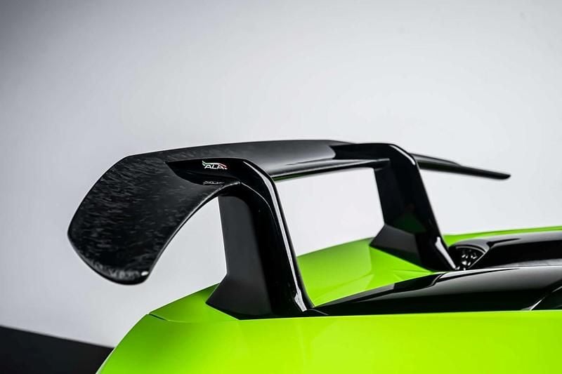 Used Lamborghini Huracán 640 HP (470 kW) 2018 Green Cabriolet