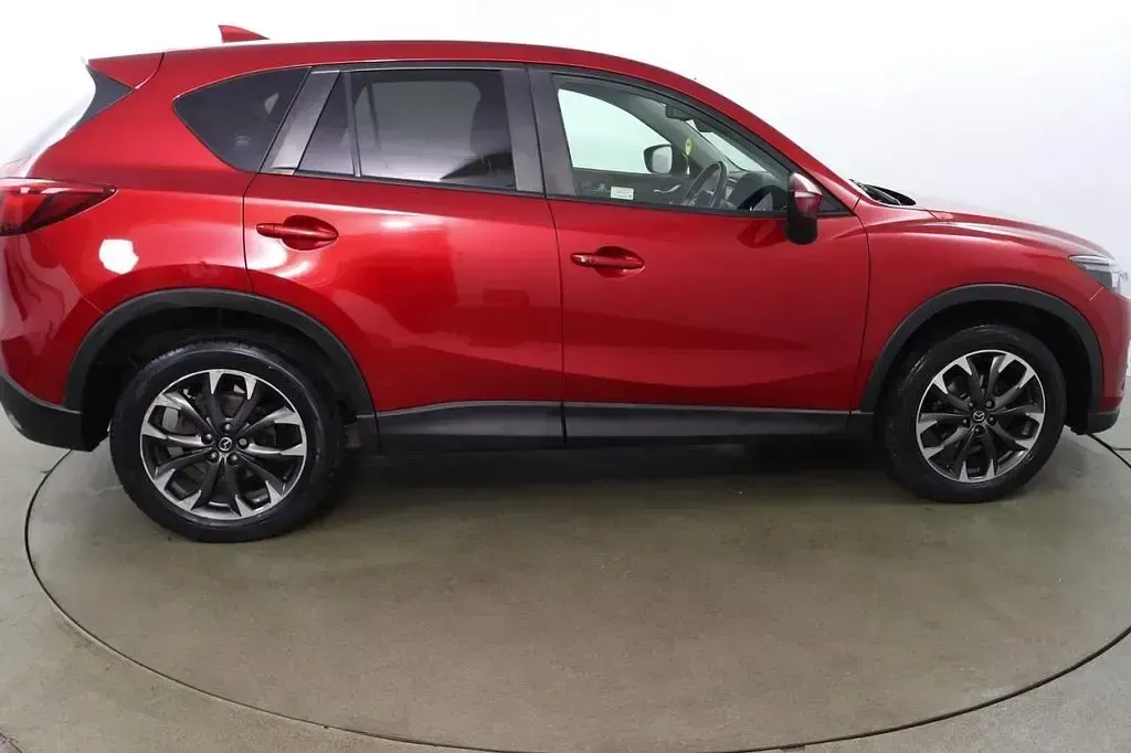 Used Mazda 6 Inclusive 175 HP (128 kW) 2017 Red SUV