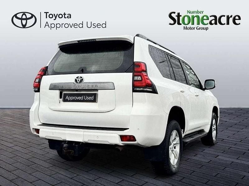 Used Toyota Land Cruiser Active 204 HP (150 kW) 2021 White SUV