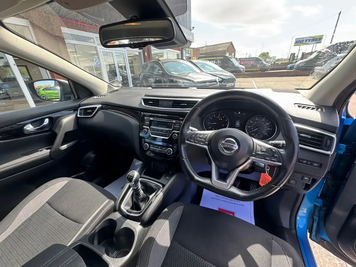 Used Nissan Qashqai Acenta 2018 Blue SUV