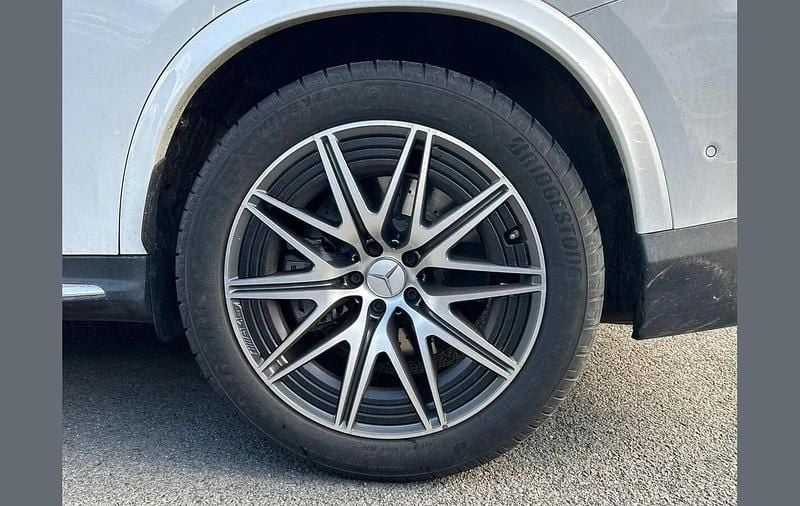 Second-hand Mercedes GLC43 AMG Premium 415 CP (305 kW) 2024 Alb SUV