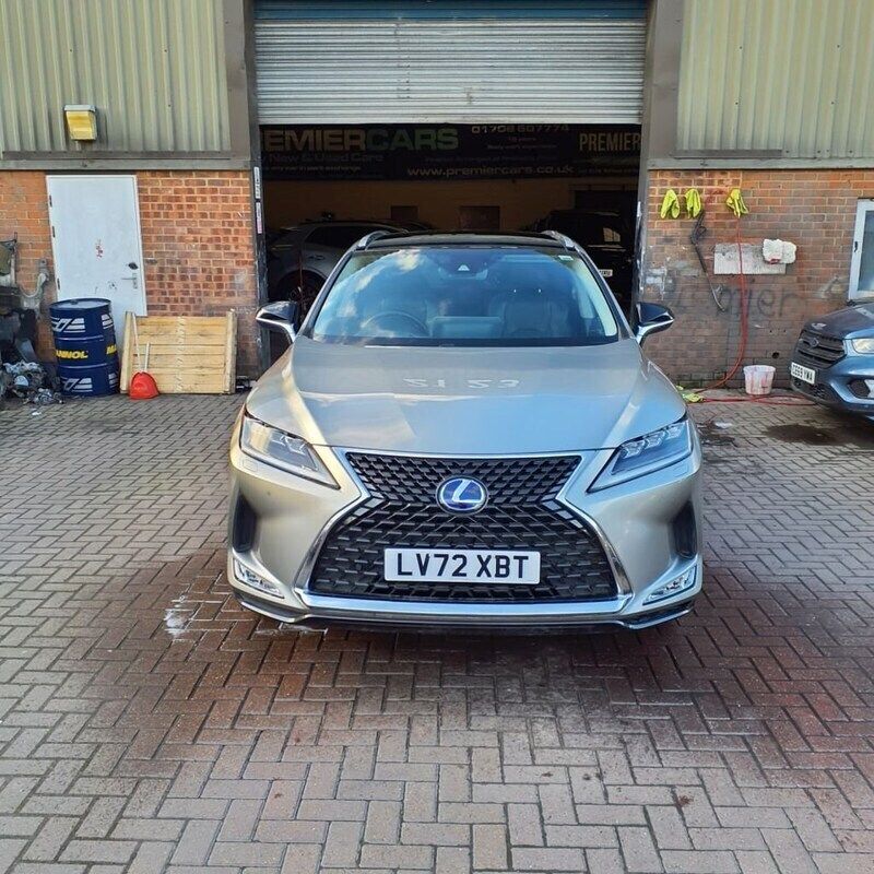 Used Lexus RX450h 308 HP (226 kW) 2022 Silver SUV