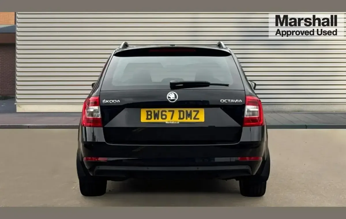 Used Skoda Octavia SE L 150 HP (110 kW) 2018 Black Estate