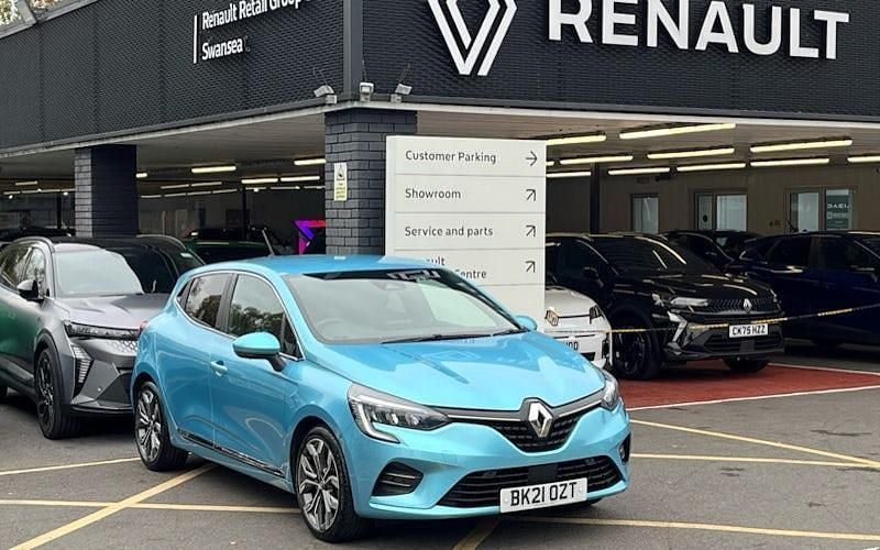 Renault id blue celadon Used 2021 Renault Clio V Version S Hatchback | £13,686 (Good price) - Image 1/4