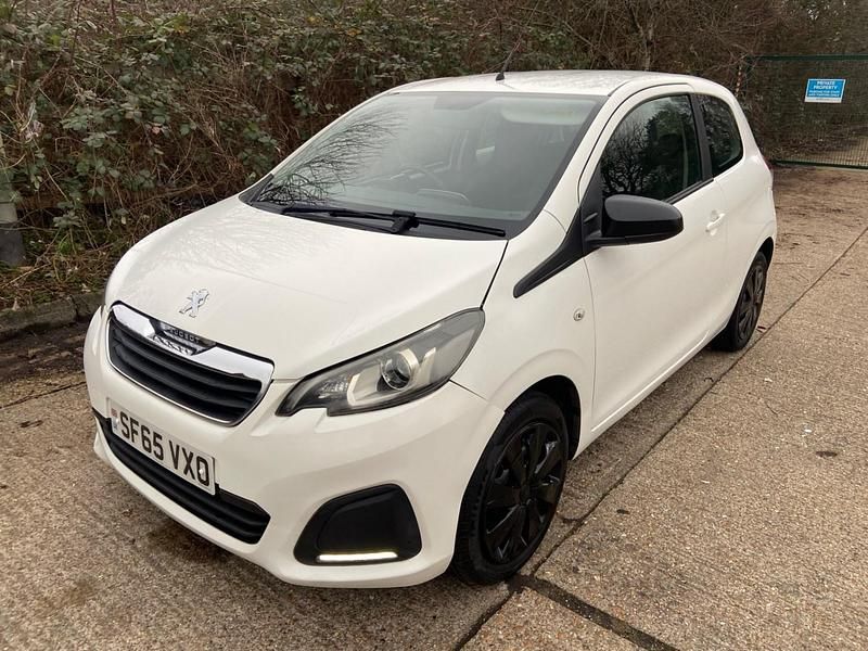 White Used 2015 Peugeot 108 Active Hatchback | £2,995 (Good price) - Image 1/4