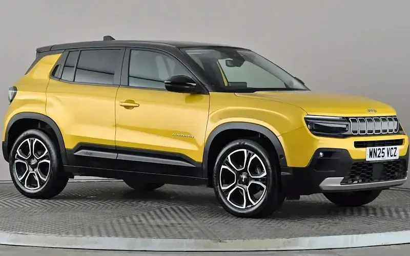 Used Jeep Avenger Summit 101 HP (74 kW) 2025 SUV