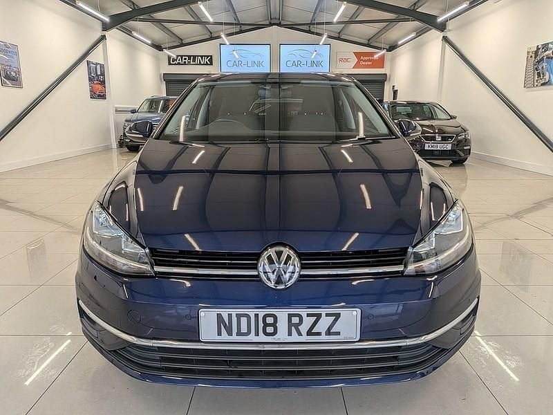 Used VW Golf VII SE 115 HP (84 kW) 2018 Blue Hatchback