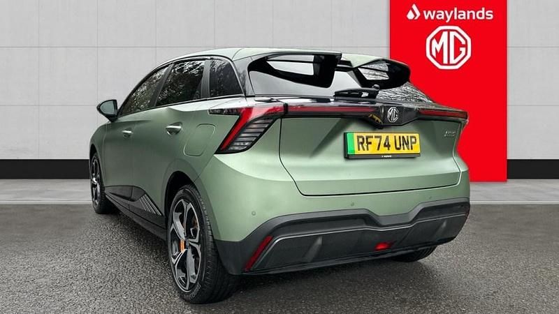 Used MG MG4 EV 2024 Green Hatchback