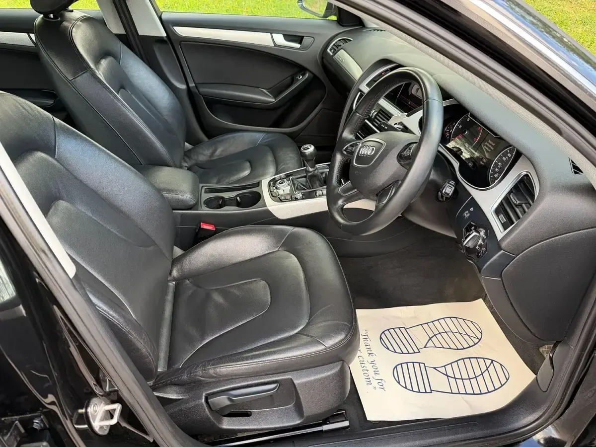 Used Audi A4 Advanced 177 HP (130 kW) 2015 Black Estate