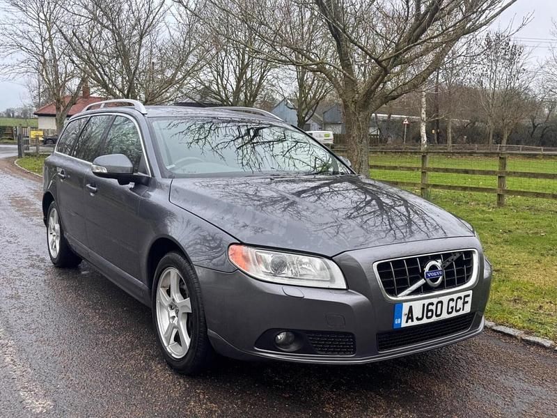 Used Volvo V70 SE Lux 205 HP (150 kW) 2010 Grey Estate