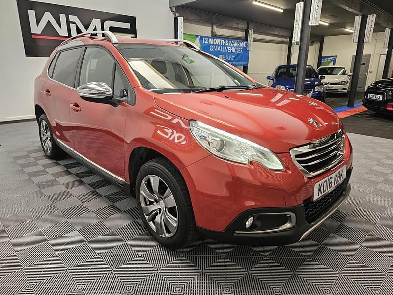 Begagnad Peugeot 2008 Allure 2016 Röd SUV