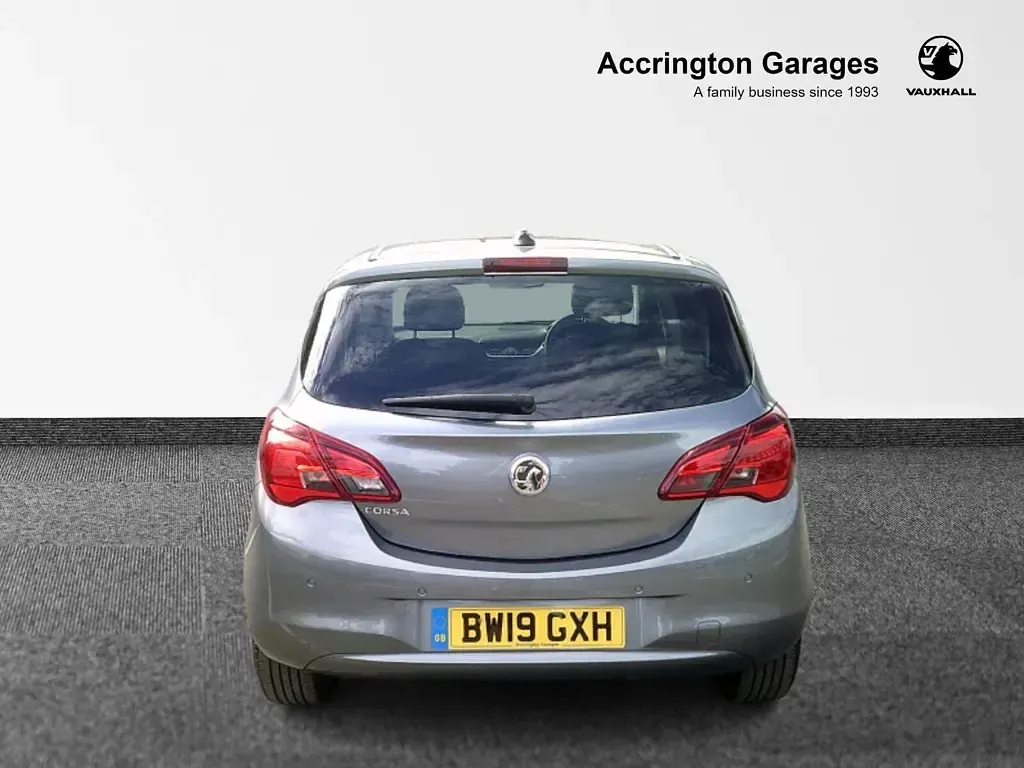 Used Vauxhall Corsa 90 HP (66 kW) 2019 Satin steel grey Hatchback