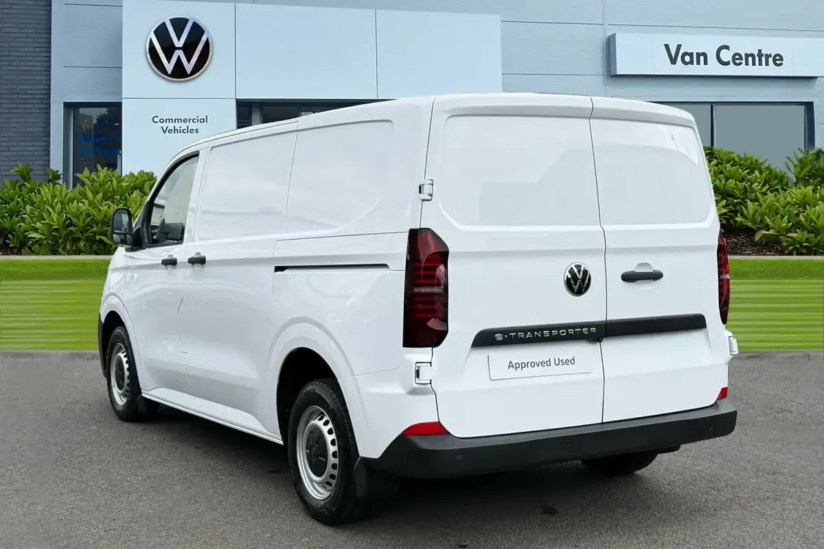 New VW T7 100 kW (136 HP) 2025 White Van