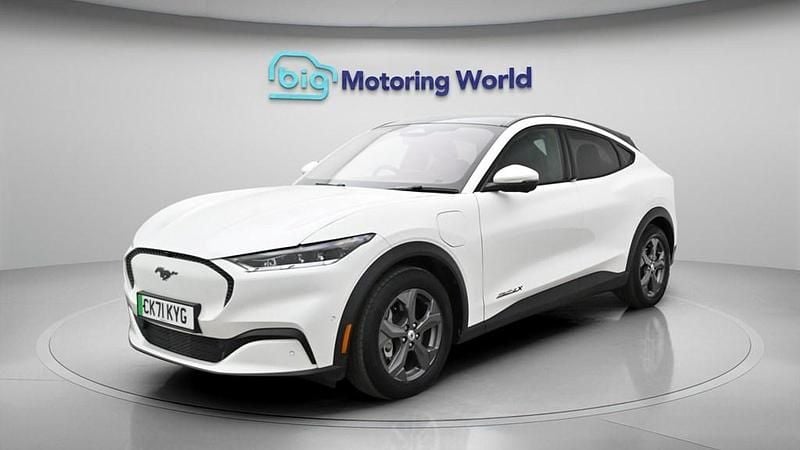 Usado Ford Mustang Mach-E Extended Range 216 kW (294 HP) 2022 SUV
