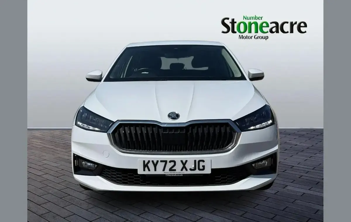 Used Skoda Fabia Comfort 95 HP (69 kW) 2022 White Hatchback