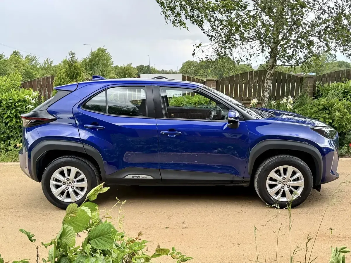 Used Toyota Yaris Cross 2022 Blue SUV