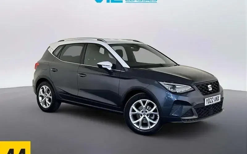 Używany Seat Arona FR 110 KM (80 kW) 2022 SUV