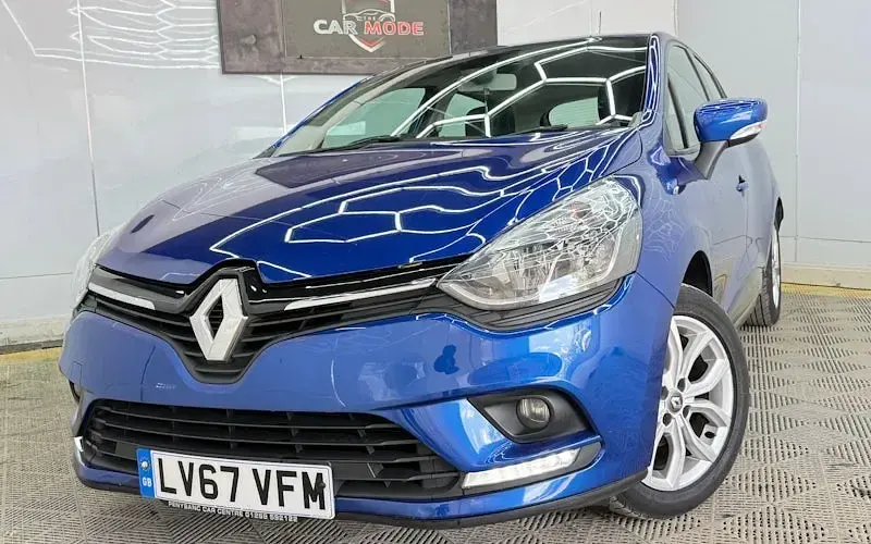 Used Renault Clio IV Dynamique 75 HP (55 kW) 2018 Hatchback