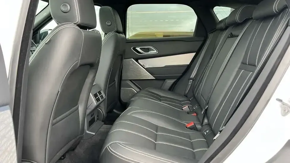Used Land Rover Range Rover Velar 204 HP (150 kW) 2023 Solid  fuji white SUV