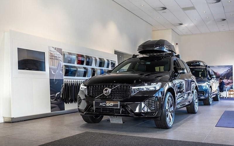 Usado Volvo XC90 Core 250 HP (183 kW) 2025 SUV