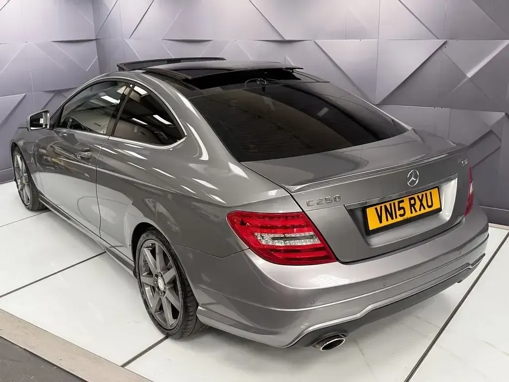 Usado Mercedes C250 Sport Edition 2015 Prateado Coupé