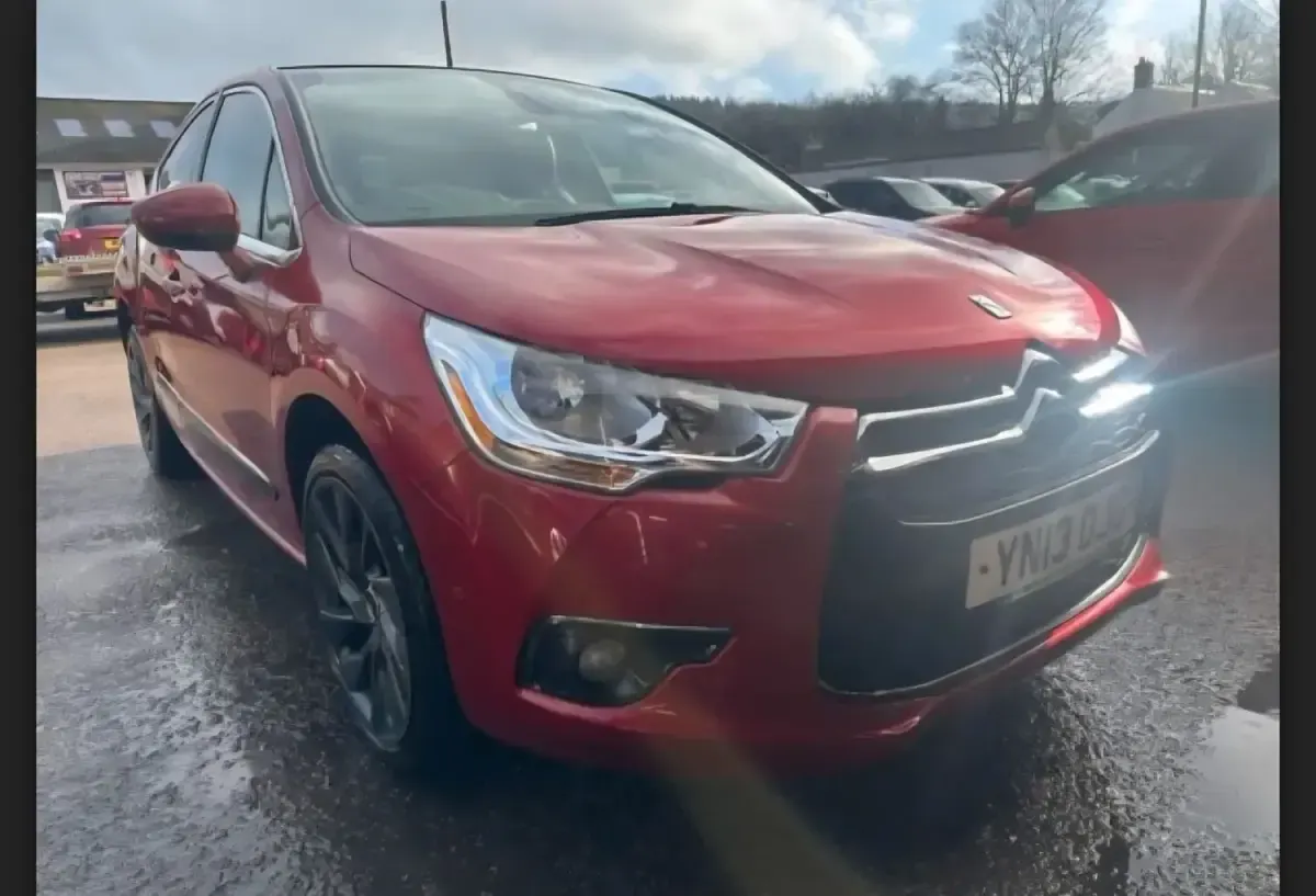 Used Citroën DS4 160 HP (117 kW) 2013 Red Hatchback