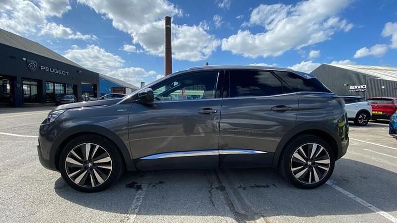 Second-hand Peugeot 3008 Premium 129 CP (94 kW) 2020 Gri SUV
