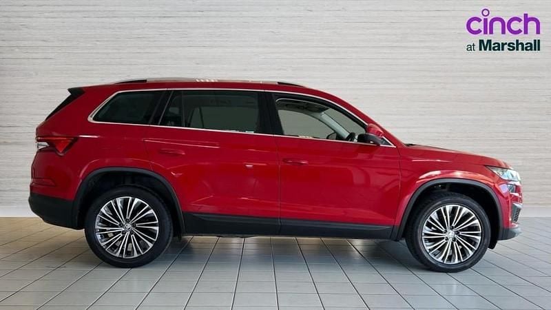 Used Skoda Kodiaq SE L Executive 150 HP (110 kW) 2022 Velvet red metallic SUV