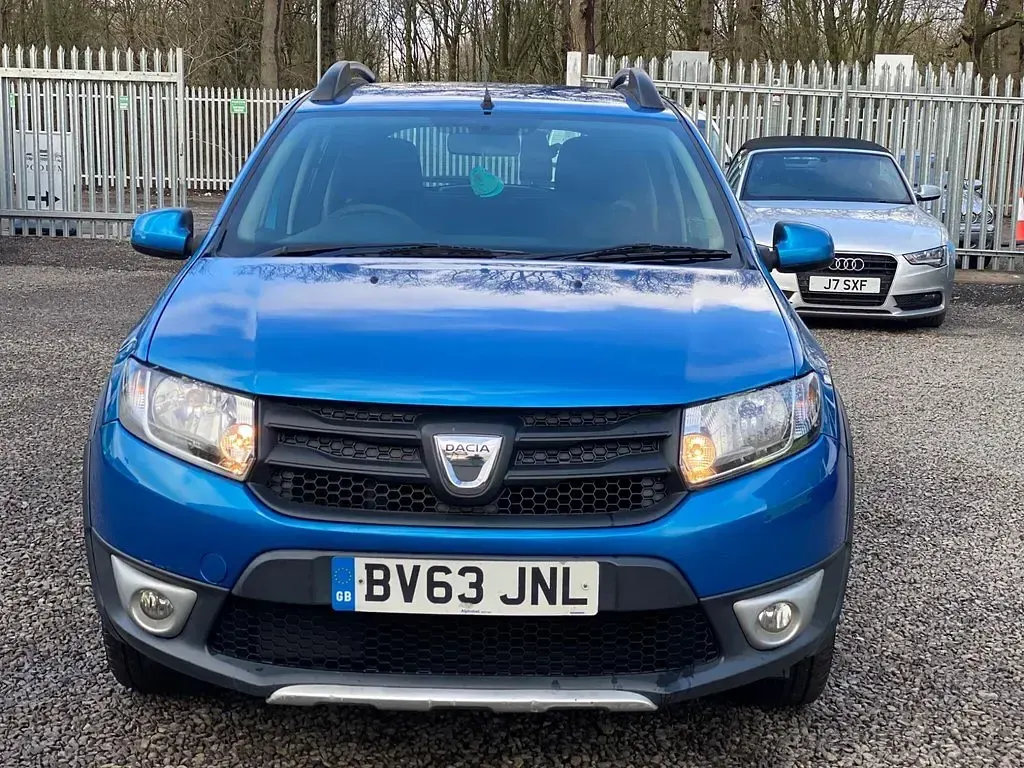 Used Dacia Sandero Ambiance 2014 Blue Hatchback