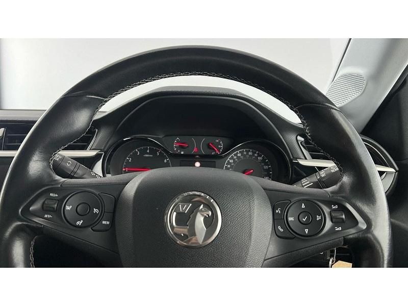 Image 2/4