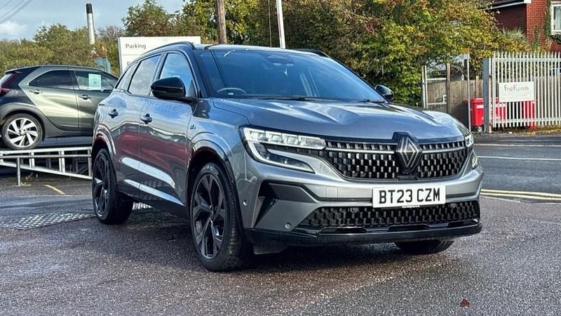 Grey/black Used 2023 Renault Austral Iconic Esprit Alpine SUV | £24,739 (Good price) - Image 1/1